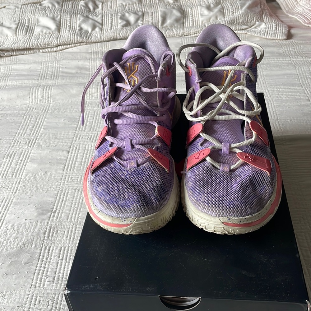 Nike Kyrie 7 Daughter Azurie